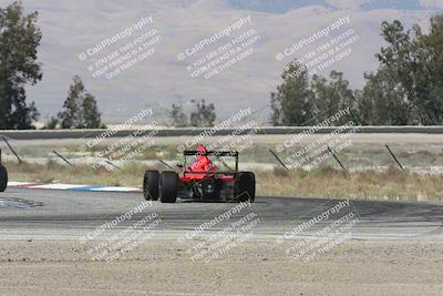 media/Jun-02-2024-CalClub SCCA (Sun) [[05fc656a50]]/Group 6/Qualifying/